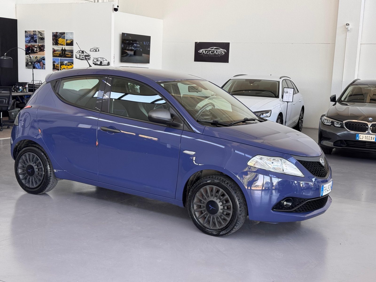 Lancia Ypsilon 1.2 69CV 5 porte Gold