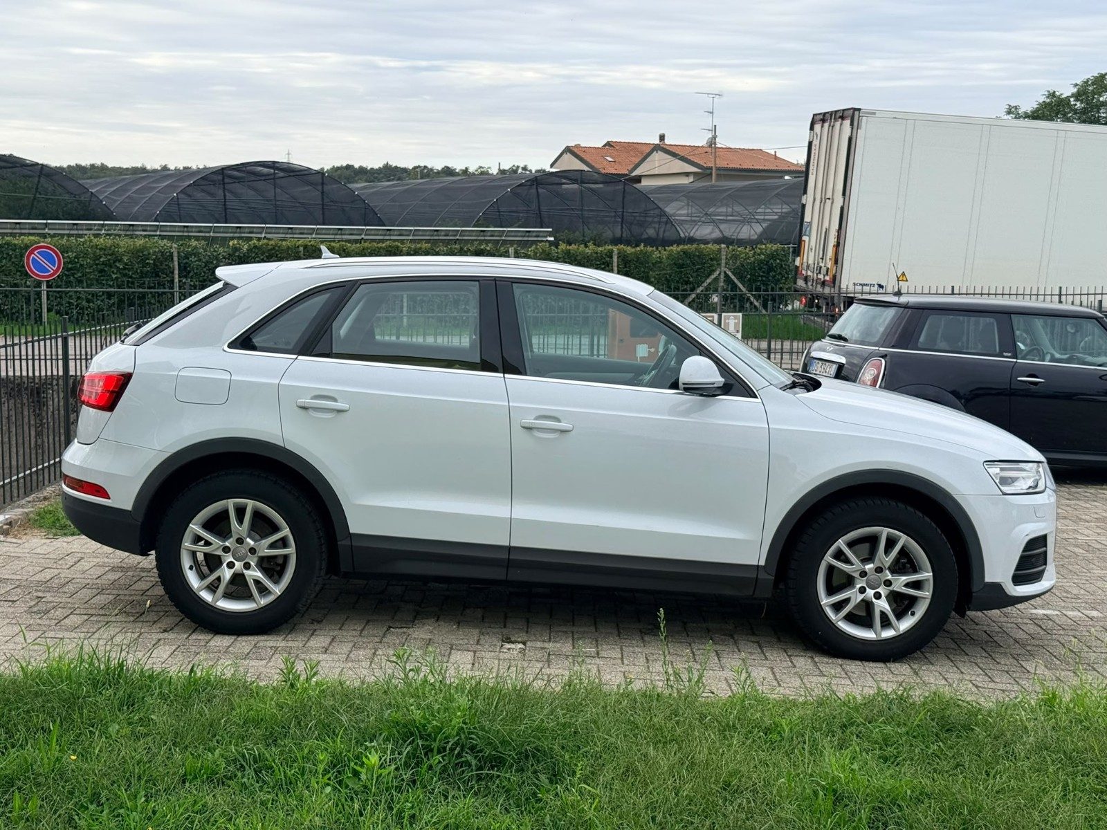 Audi Q3 2.0 TFSI 180 CV quattro S tronic Business