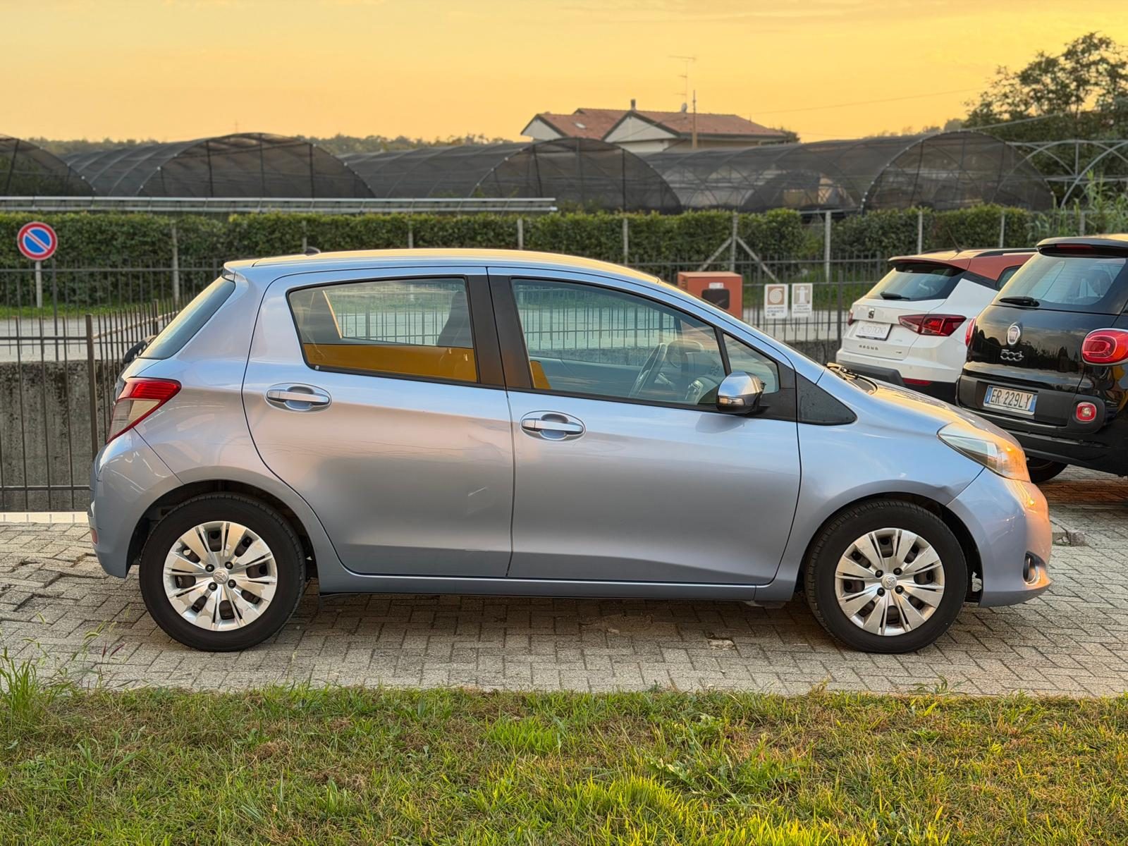 Toyota Yaris 1.4 D-4D 5 porte Lounge